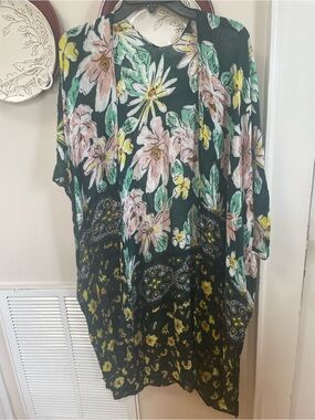 Floral Lightweight Kimono Cardigan